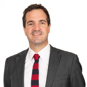 Tomais-Garnham-color_perfil